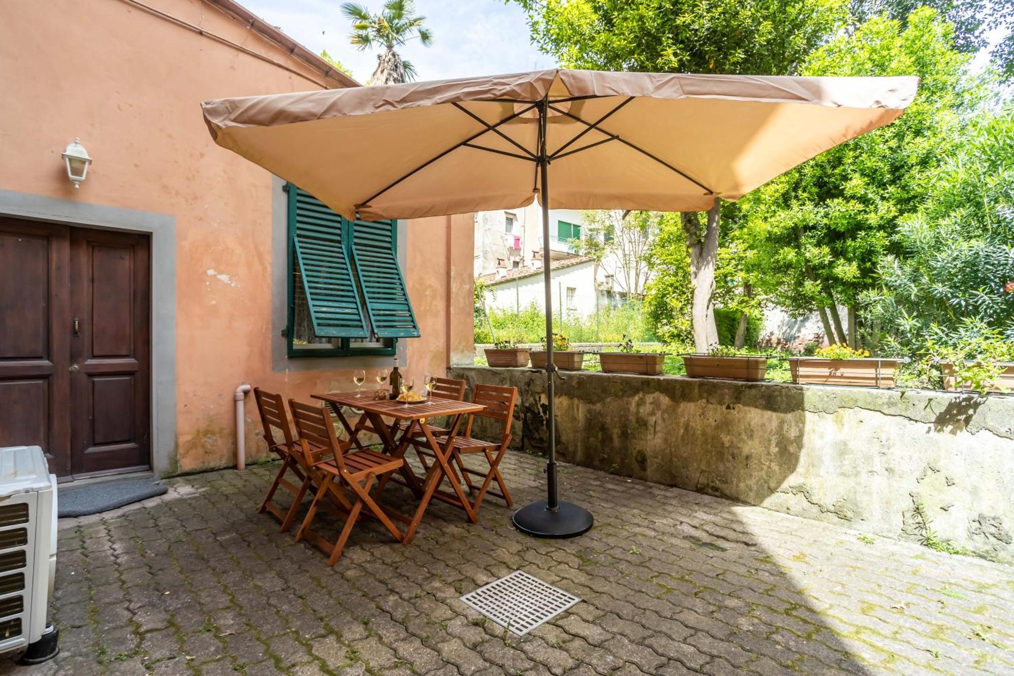 Hostly-garden House San Lorenzo-few Steps To Tower Appartamento